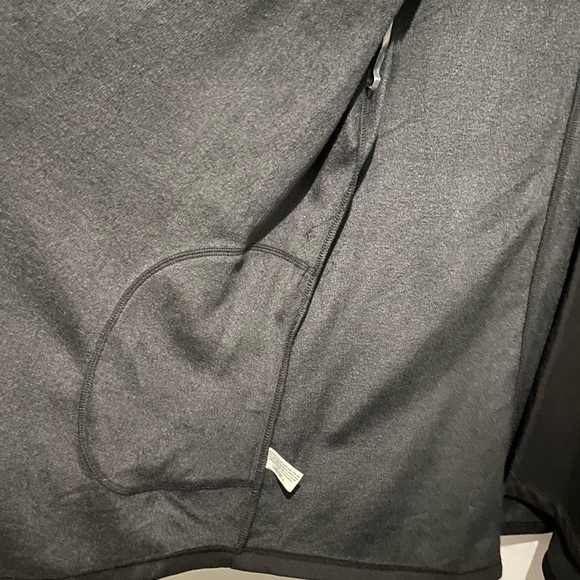 Wrap open jacket, super soft and cozy. Perfect to wear to and from yoga - Picture 9 of 9